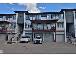 #81 446 Allard Blvd SW  Edmonton, AB T6W 3S7