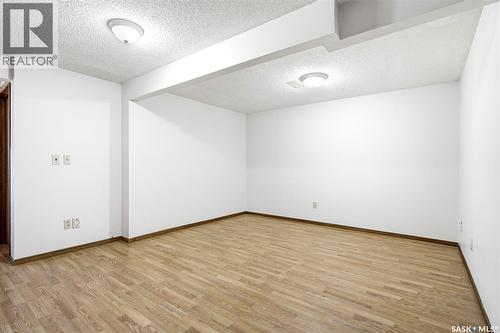 3150 Jenkins Drive E, Regina, SK - Indoor Photo Showing Other Room