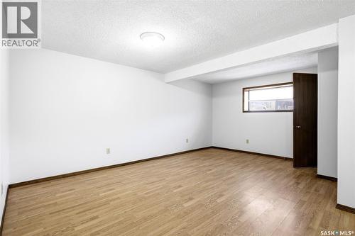 3150 Jenkins Drive E, Regina, SK - Indoor Photo Showing Other Room