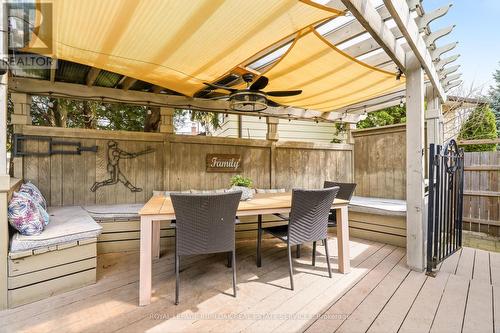 559 Rexway Court, Burlington, ON - Outdoor With Deck Patio Veranda With Exterior