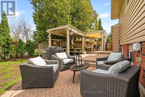 559 Rexway Court, Burlington, ON - Outdoor With Deck Patio Veranda With Exterior
