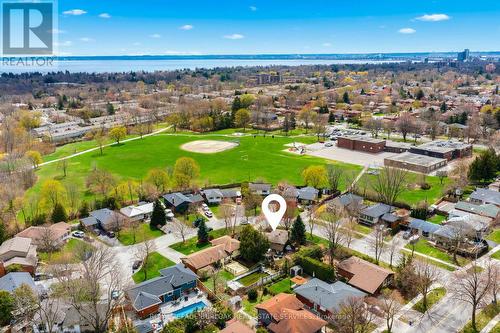 559 Rexway Court, Burlington, ON - Outdoor With View