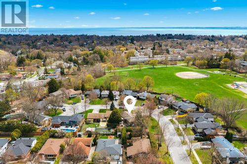 559 Rexway Court, Burlington, ON - Outdoor With View