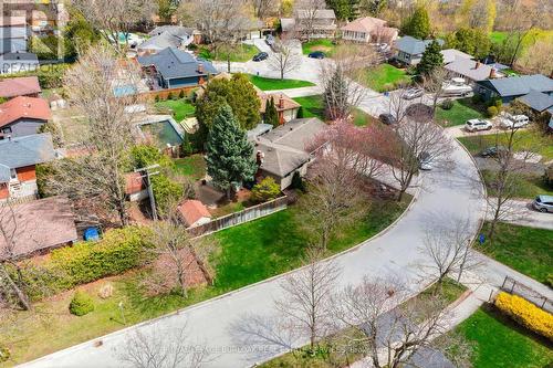 559 Rexway Court, Burlington, ON - Outdoor With View