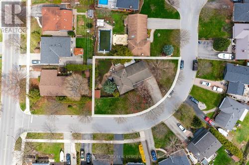 559 Rexway Court, Burlington, ON - Outdoor With View