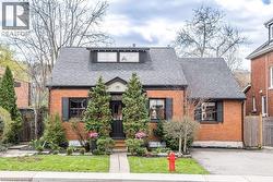 129 STANLEY Avenue  Hamilton, ON L8P 2L5