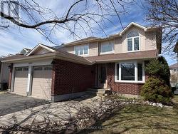 2023 ROLLING BROOK DRIVE Ottawa, ON K1W 1C9