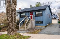 6441/6443 Summit Street  Halifax, NS B3L 1S2