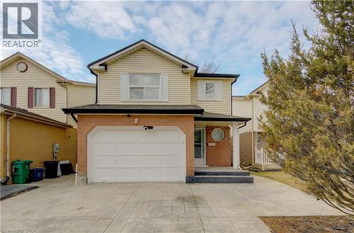 51 CAMROSE Court  Kitchener, ON N2M 5J4