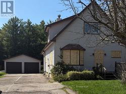 978 NORFOLK STREET N Norfolk, ON N3Y 3R8