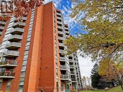 819 - 20 DEAN PARK ROAD Toronto (Rouge), ON M1B 3G9