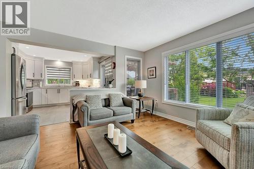 103 Kells Lane, Freelton, ON - Indoor Photo Showing Living Room
