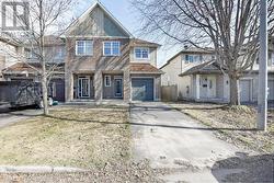 203 BRADWELL WAY Ottawa, ON K1T 4J4