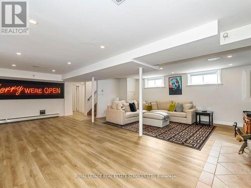 1602 Carletta Drive, Mississauga, ON - Indoor Photo Showing Basement