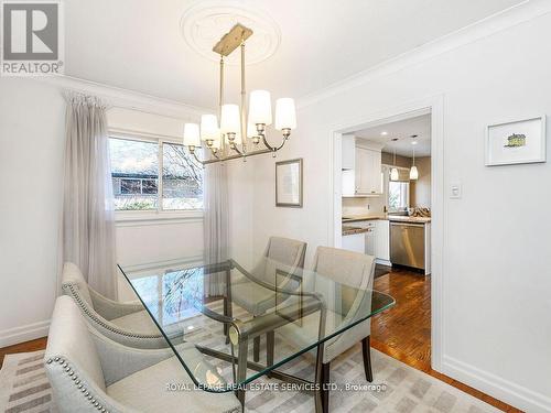 1602 Carletta Drive, Mississauga, ON - Indoor Photo Showing Dining Room