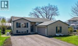 3001 YOUNG Avenue Ridgeway, ON L0S 1N0