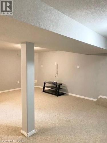 1101 Harrogate Drive, Ancaster, ON - Indoor Photo Showing Other Room