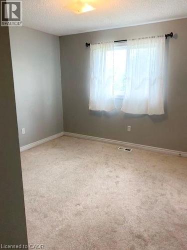 1101 Harrogate Drive, Ancaster, ON - Indoor Photo Showing Other Room