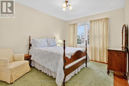 825 Killeen Avenue, Ottawa, ON - Indoor Photo Showing Bedroom