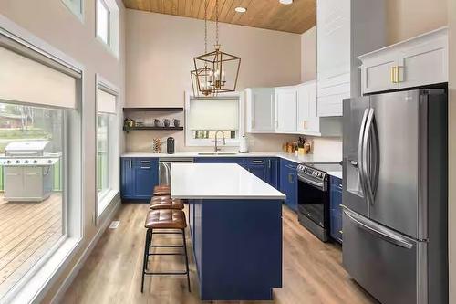 56 3 Mooswa Drive E, Onanole, MB - Indoor Photo Showing Kitchen With Upgraded Kitchen