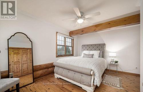 3741 Lakeshore Road E, Clarington, ON - Indoor Photo Showing Bedroom