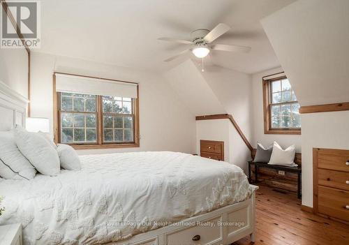 3741 Lakeshore Road E, Clarington, ON - Indoor Photo Showing Bedroom