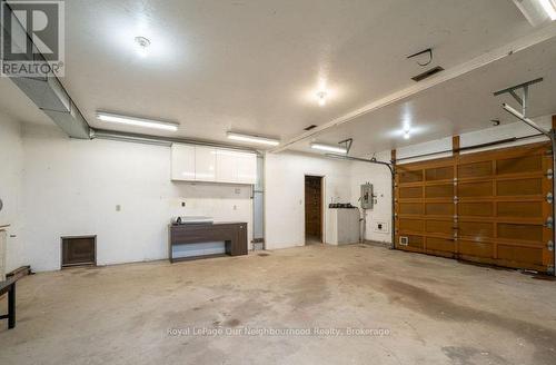 3741 Lakeshore Road E, Clarington, ON - Indoor Photo Showing Garage