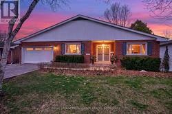 727 AYLMER CRESCENT Kingston (South Of Taylor-Kidd Blvd), ON K7M 6E5