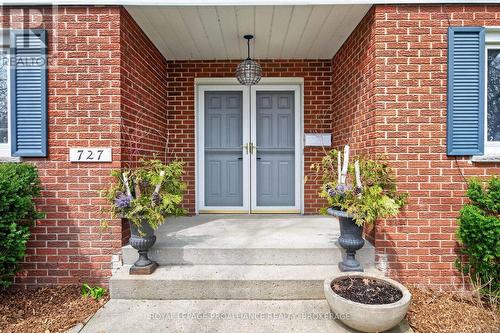 727 Aylmer Crescent, Kingston (South Of Taylor-Kidd Blvd), ON - Outdoor With Exterior