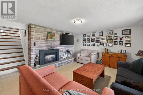 727 Aylmer Crescent, Kingston (South Of Taylor-Kidd Blvd), ON - Indoor Photo Showing Living Room With Fireplace
