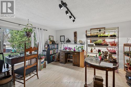 727 Aylmer Crescent, Kingston (South Of Taylor-Kidd Blvd), ON - Indoor