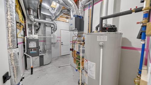 237 Shadow Mountain Boulevard, Cranbrook, BC - Indoor Photo Showing Basement