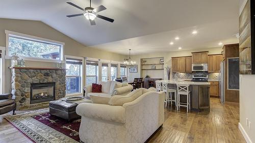 12633 Driftwood Court, Lake Country, BC - Indoor