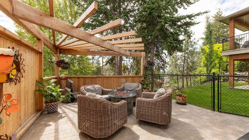 12633 Driftwood Court, Lake Country, BC - Indoor Photo Showing Bathroom