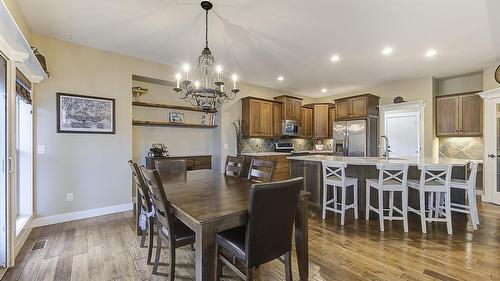 12633 Driftwood Court, Lake Country, BC - Indoor Photo Showing Kitchen With Double Sink