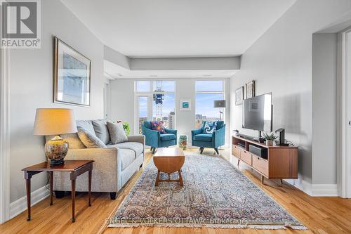 1106 - 75 Cleary Avenue, Ottawa, ON - Indoor Photo Showing Living Room