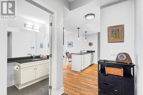 1106 - 75 Cleary Avenue, Ottawa, ON - Indoor
