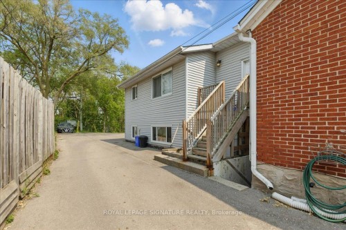 839 Stirling Avenue S, Kitchener, ON - Outdoor With Exterior