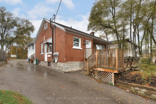 839 Stirling Avenue S, Kitchener, ON - Outdoor