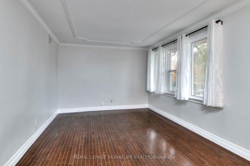 839 Stirling Avenue S, Kitchener, ON - Indoor Photo Showing Other Room