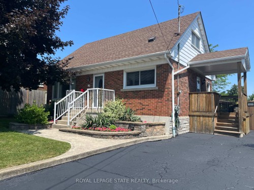 129 Broker Drive, Hamilton, ON - Outdoor