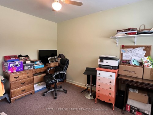 129 Broker Drive, Hamilton, ON - Indoor Photo Showing Office