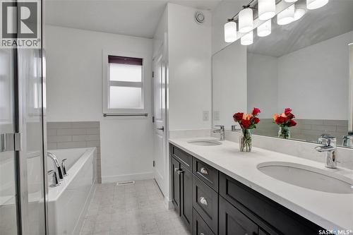 211 Stilling Union, Saskatoon, SK - Indoor Photo Showing Bathroom