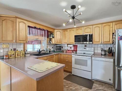 230 Salmon River Road, Valley, NS - Indoor Photo Showing Kitchen With Double Sink
