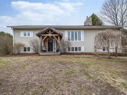 61 Aldred Road  Wilmot, NS B0P 1R0