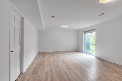 Sous-sol - 7438 Place Tanger, Brossard, QC - Indoor Photo Showing Other Room