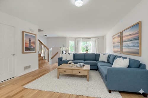 Salon - 7438 Place Tanger, Brossard, QC - Indoor Photo Showing Living Room