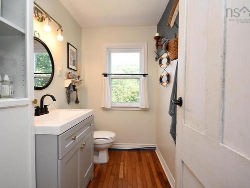 4677 Highway 215, Noel, NS 