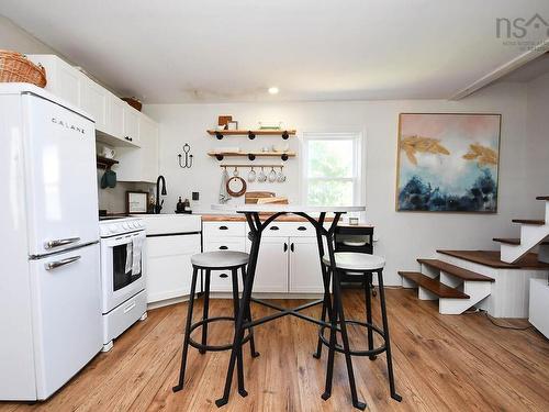 4677 Highway 215, Noel, NS 