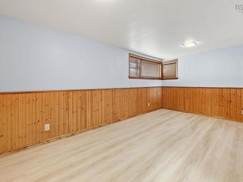 12 Raymoor Drive, Dartmouth, NS 
